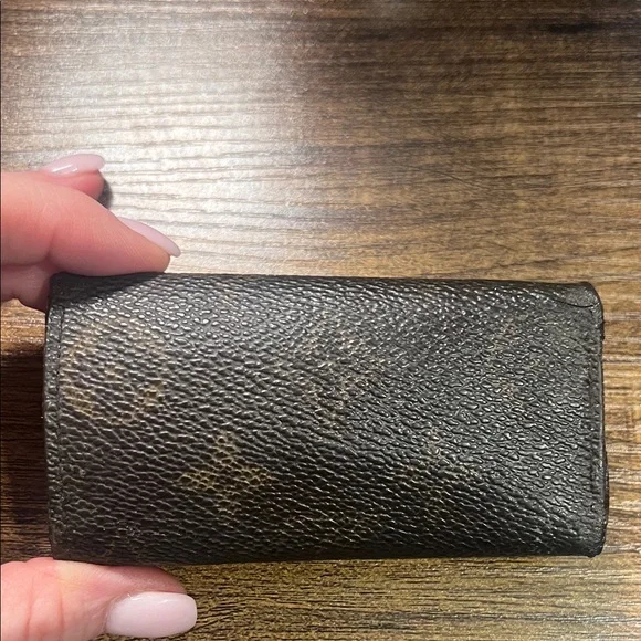 100% Authentic LV Monogram Canvas Small Key & Card Holder - Picture 3 of 12